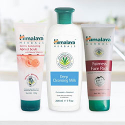 Himalaya Herbal 3-in-1 Face Care pack...