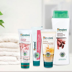 Look Fair with Himalaya Fairness Pack...