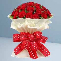 Blooming Love Premium Bouquet of Fragrant Roses...