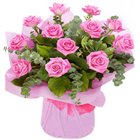 Alluring Royalty Selection Pink Roses Bunch...