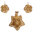 Outstanding Star Saped Floral Jewelry Set in Gold ...