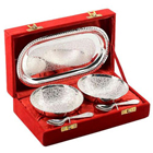 Elegant Silver Platted Tray Set...