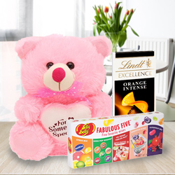 Mind-Blowing Tempting Chocolate Hamper Delight Mind-Blowing Tempting Chocolate Hamper Delight