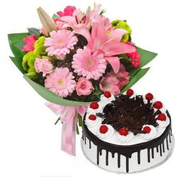 Tender One Doz Mixed Flowers Hand Bunch with Black Forest Cake Tender One Doz Mixed Flowers Hand Bunch with Black Forest Cake