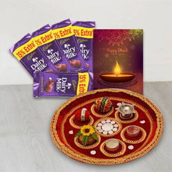Scintillating Rakhi Combo Scintillating Rakhi Combo