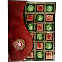 Delightful Combo of Home-made Butterscotch N Crackle Chocolates Pack Delightful Combo of Home-made Butterscotch N Crackle Chocolates Pack