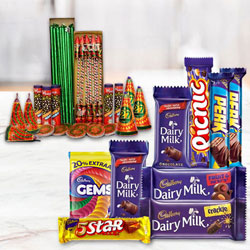 Dazzling Combo of Assortment Cadbury Chocolates and Crackers Dazzling Combo of Assortment Cadbury Chocolates and Crackers