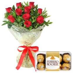 Romantic Red Rose Flower Bouquet and Fererro Rocher Chocolates Romantic Red Rose Flower Bouquet and Fererro Rocher Chocolates