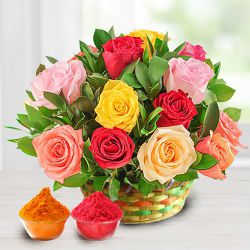 18 Pink and Red Roses Arrangement with greens and fillers to show your love and affection with free Gulal/Abir Pouch. 18 Pink and Red Roses Arrangement with greens and fillers to show your love and affection with free Gulal/Abir Pouch.