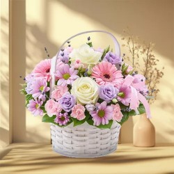 Multicolored Seasonal Flowers Arrangement of Good Wishes Multicolored Seasonal Flowers Arrangement of Good Wishes