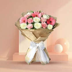 Passionate Little Floral Garden for Special One Passionate Little Floral Garden for Special One