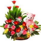 Dreamy Sweet Emotions Roses Basket with Gerberas Dreamy Sweet Emotions Roses Basket with Gerberas