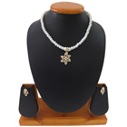 Appealing Necklace Set Beaded with White Pearls Appealing Necklace Set Beaded with White Pearls