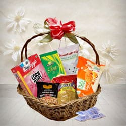 Delicate Food Hamper by Kellog Delicate Food Hamper by Kellog