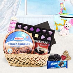 Exciting Party Special Chocolate Hamper Basket Exciting Party Special Chocolate Hamper Basket