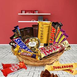 Wonderful Forever Chocolates Gift Hamper Wonderful Forever Chocolates Gift Hamper