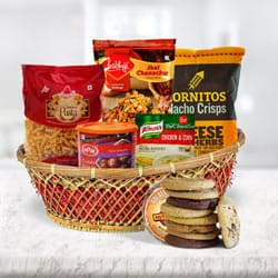 Sumptuous Snacks Hamper Melt in Mouth Sumptuous Snacks Hamper Melt in Mouth