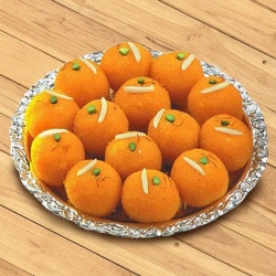 Exclusive Motichur Ladoo 1/2 kg with Everlasting Joy Exclusive Motichur Ladoo 1/2 kg with Everlasting Joy