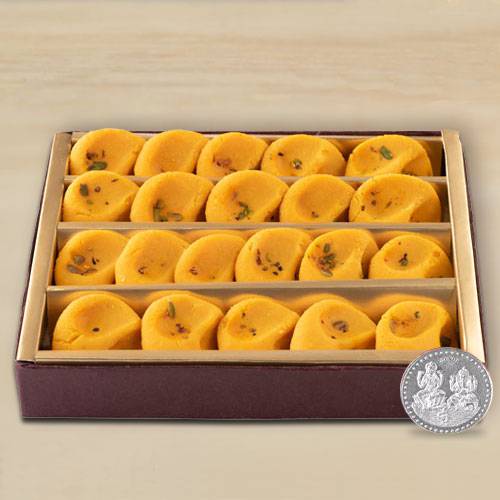 Mouth-watering Peda on Diwali Mouth-watering Peda on Diwali